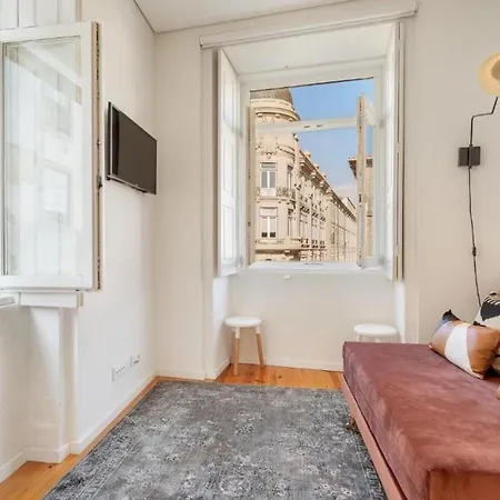 Lovely Shinny Flats With Balcony - Clerigos Porto