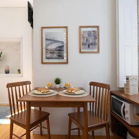 Apartamento Lovely Shinny Flats With Balcony - Clerigos Porto
