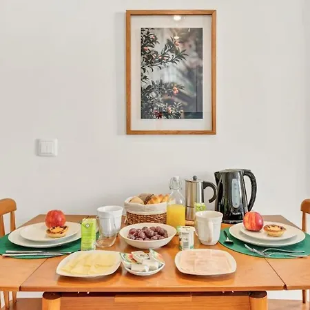 Lovely Shinny Flats With Balcony - Clerigos Porto
