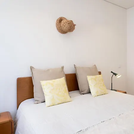 Lovely Shinny Flats With Balcony - Clerigos * Porto