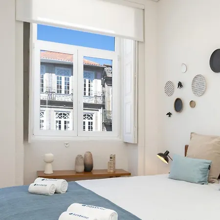 Lovely Shinny Flats With Balcony - Clerigos *